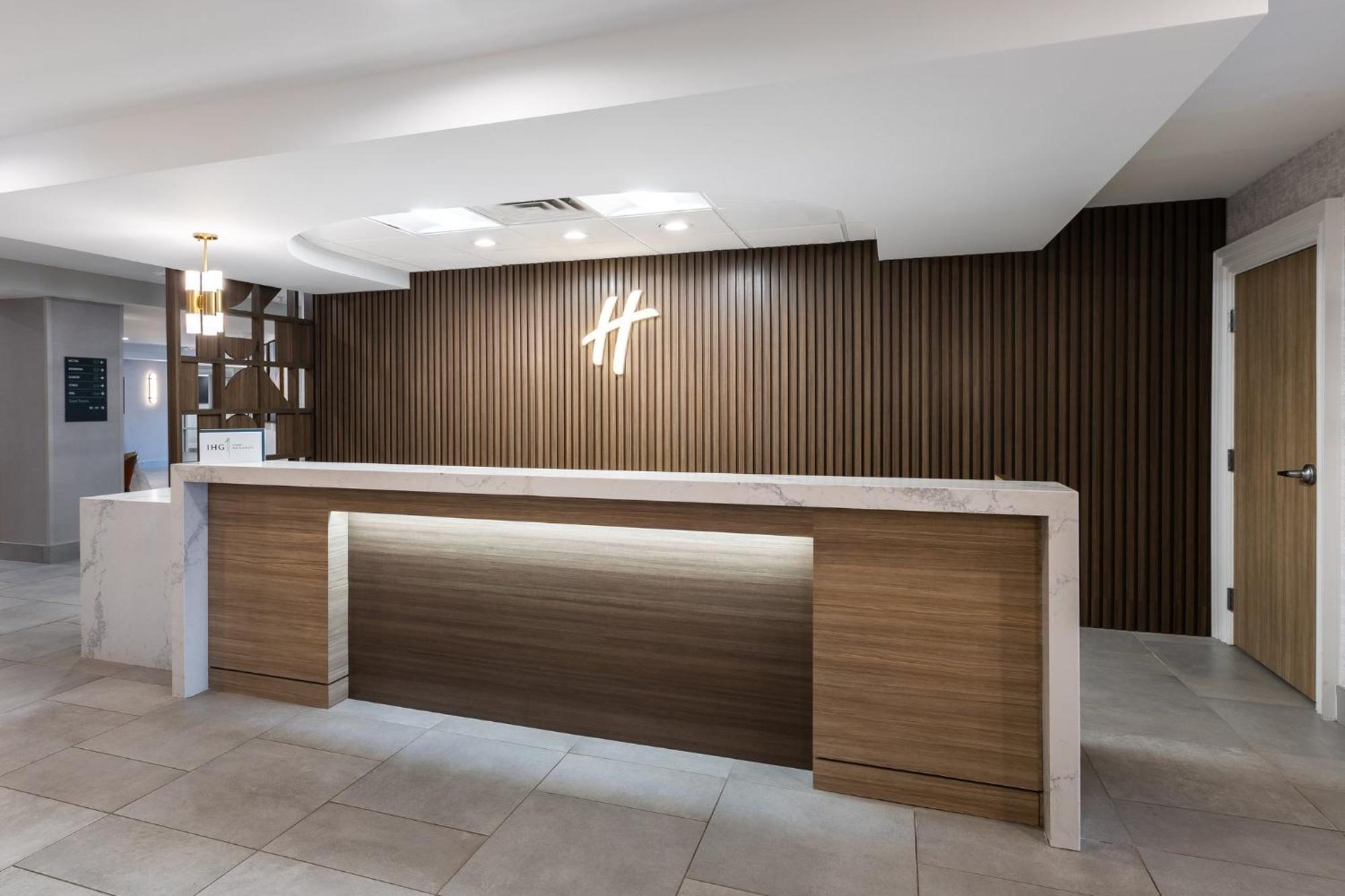Holiday Inn Anderson, an IHG Hotel Buitenkant foto