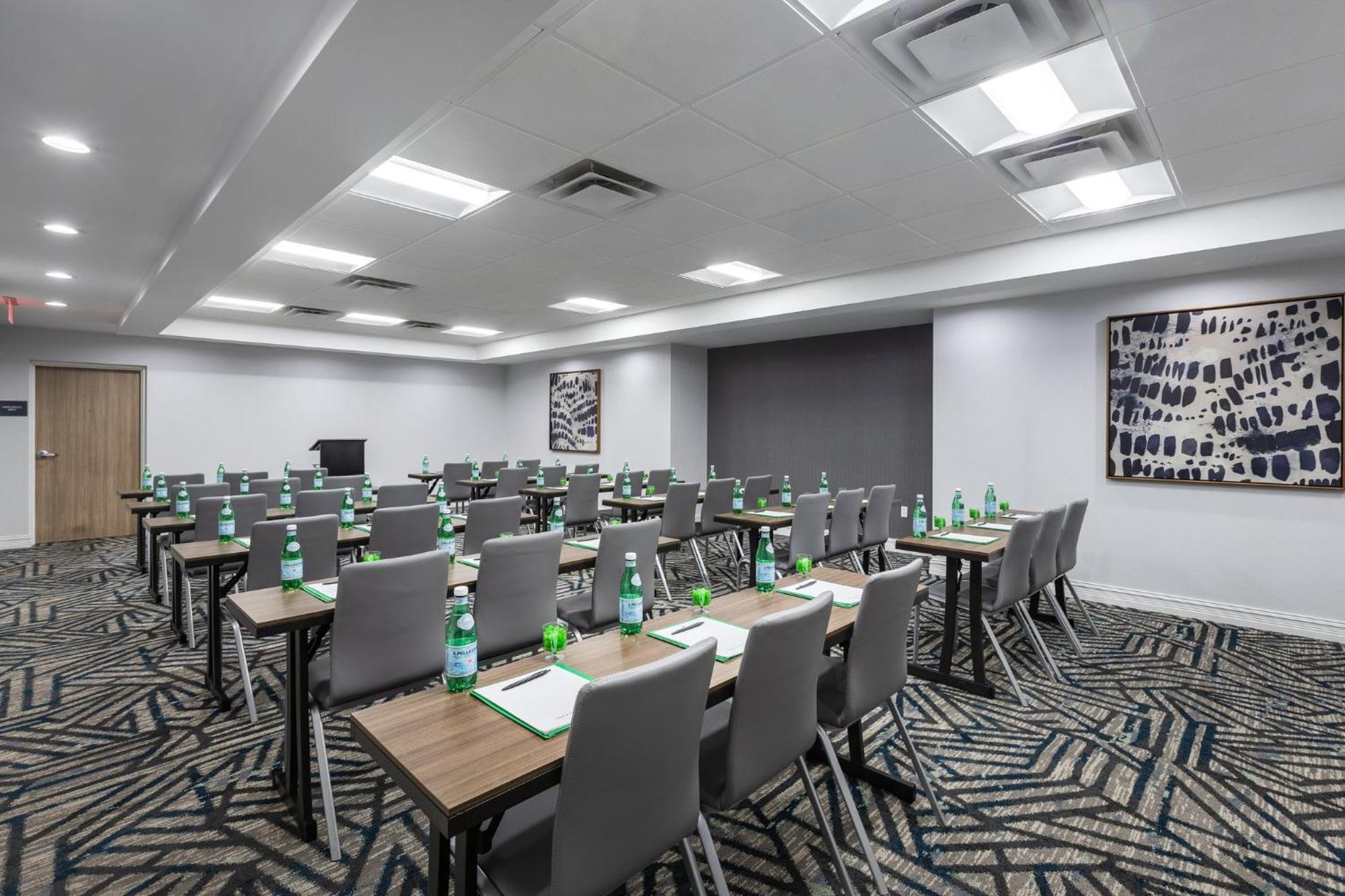 Holiday Inn Anderson, an IHG Hotel Buitenkant foto